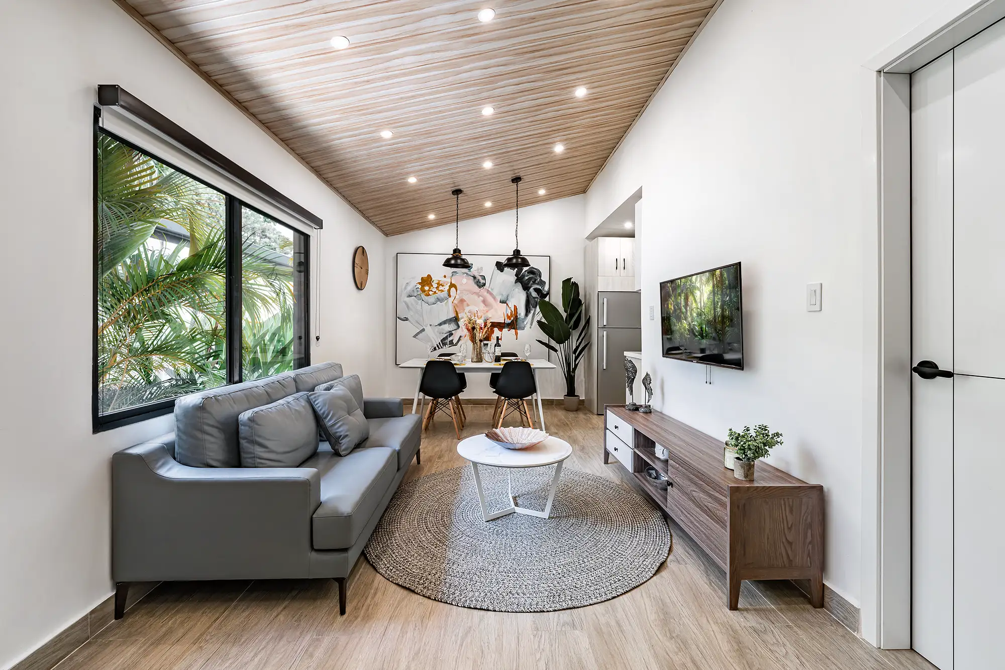 Modern tropical short-stay living room design by Nargiza Usmanova, Encanto Residences, Costa Rica