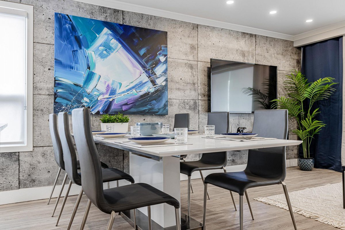 Wall Art & Decoration